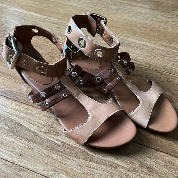 Cole Haan Shoes - NEW COLE HAAN Strappy Tan Sandals Ankle Buckle sz 8